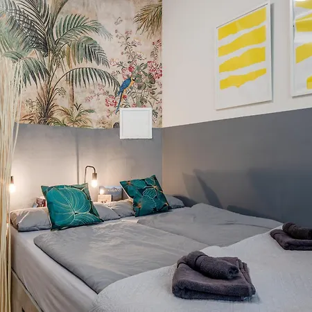 Cozy Micro - Self Check-in Apartament *