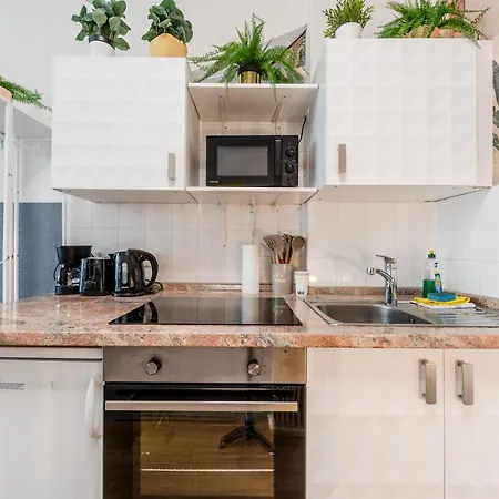 Cozy Micro - Self Check-in Apartament *