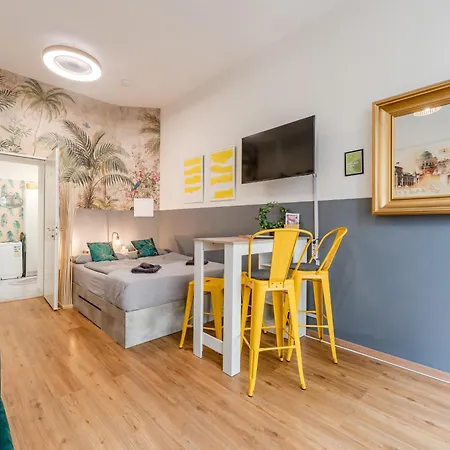 Cozy Micro - Self Check-in