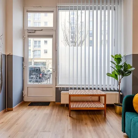 Cozy Micro - Self Check-in