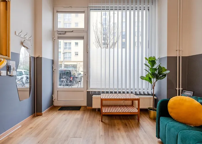 Cozy Micro - Self Check-in