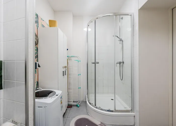 Cozy Micro - Self Check-in *